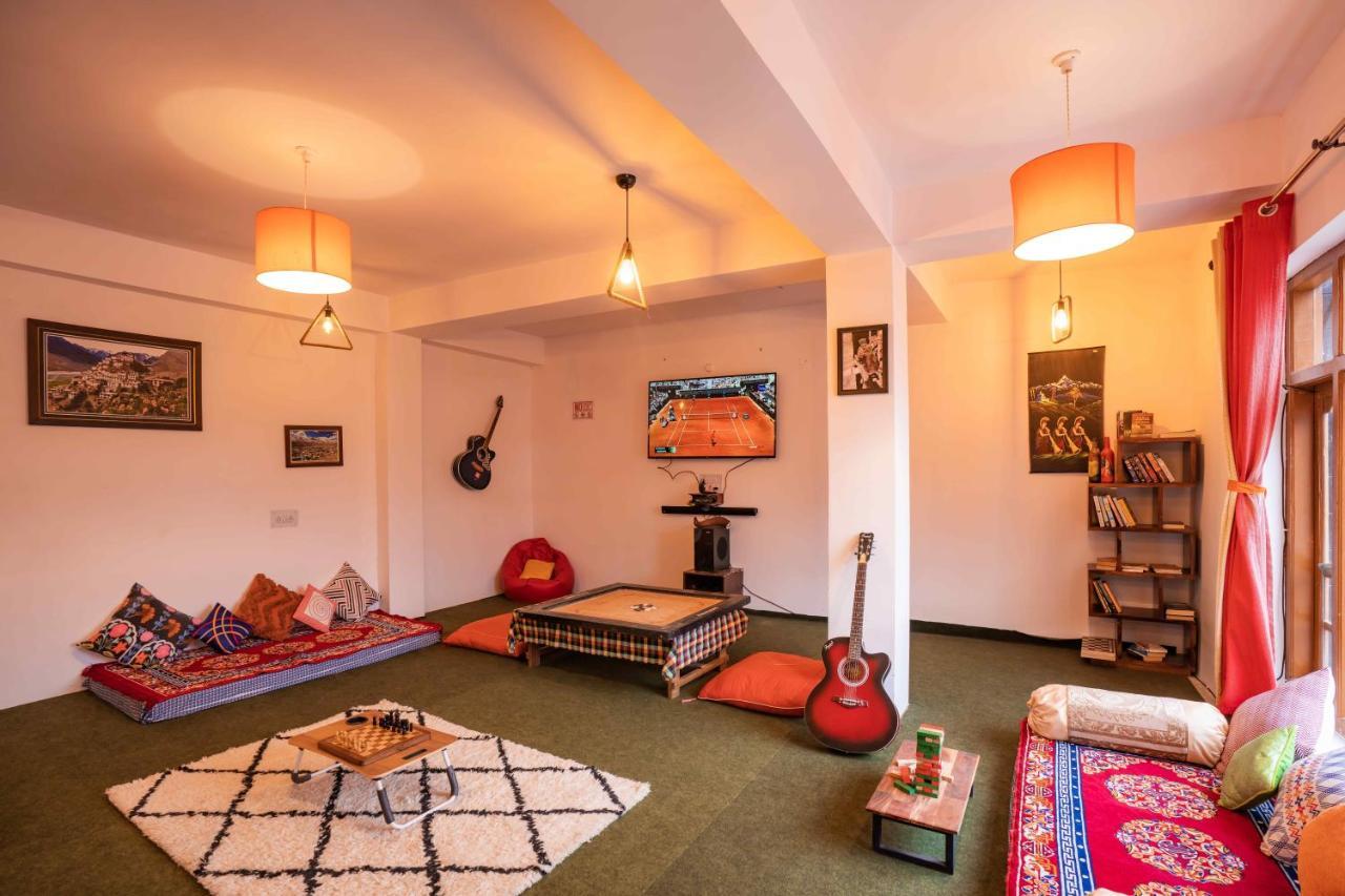 Zostel Spiti Hostel Kaza Kültér fotó