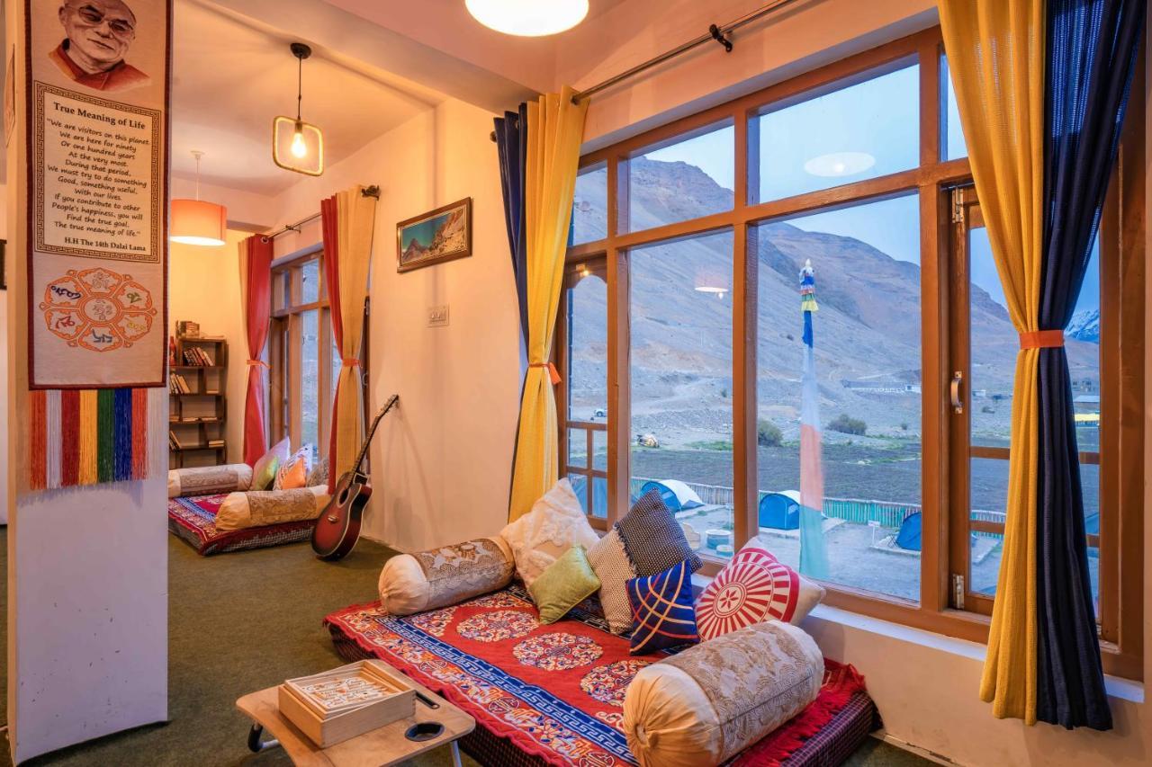 Zostel Spiti Hostel Kaza Kültér fotó